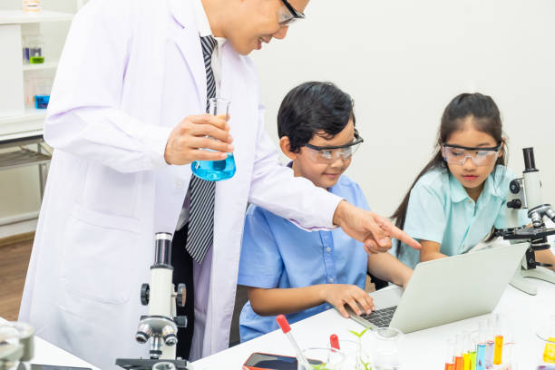 ciphrovyi microscop v shkoli