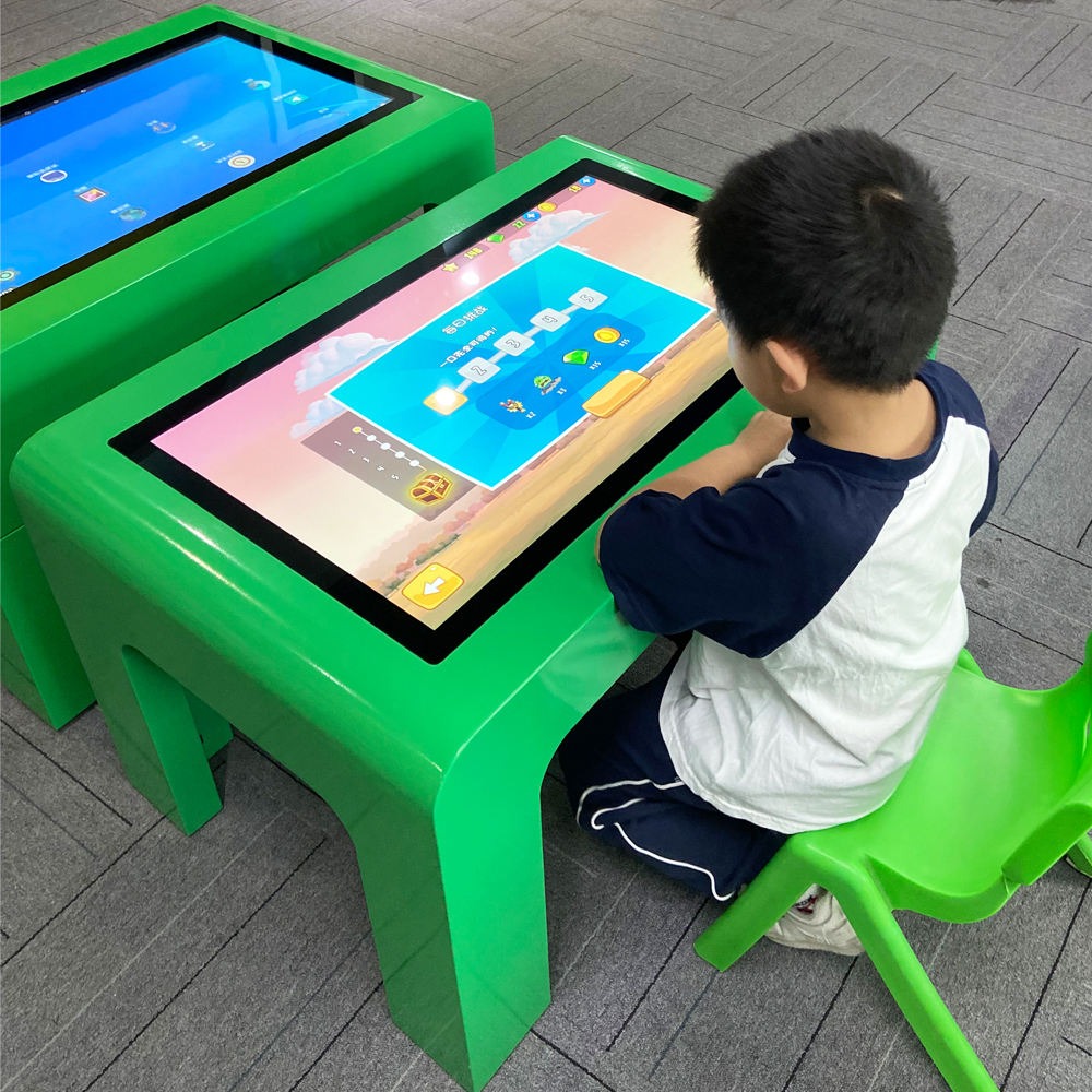 Interactive table with battery