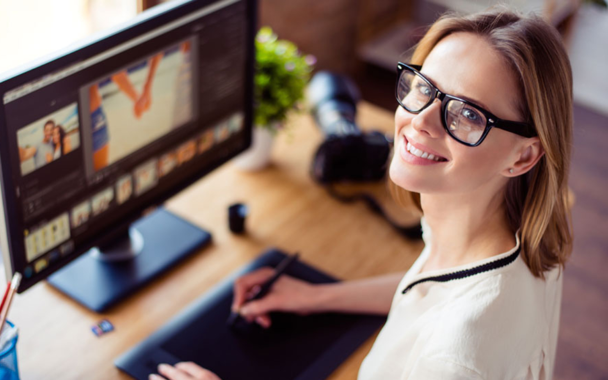 monitor benq dlia dyzaineriv